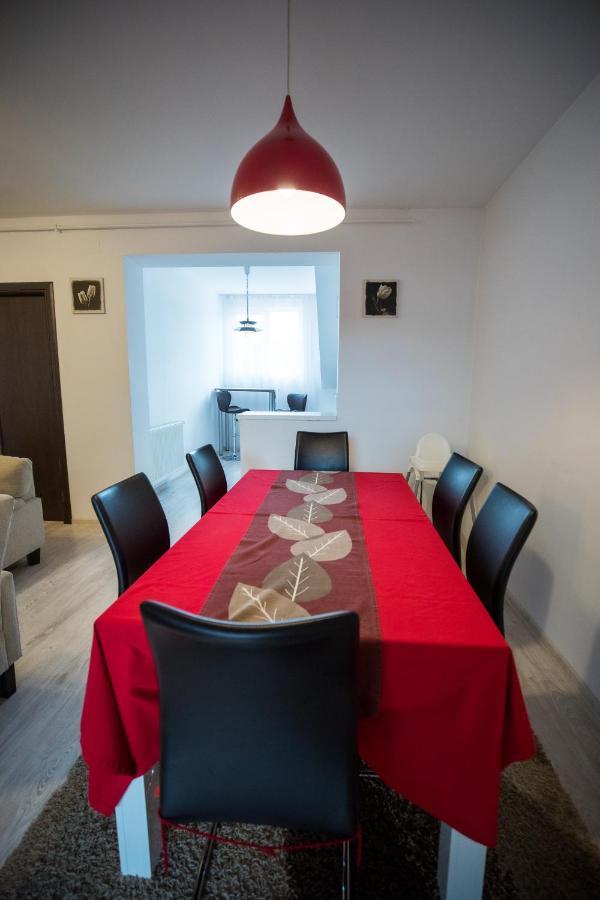 טורדה Apartament Vlad מראה חיצוני תמונה